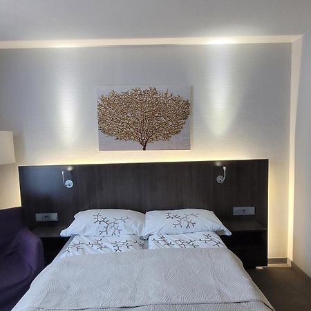 Nice Apartment In Modern Center Of Duesseldorf Ngoại thất bức ảnh